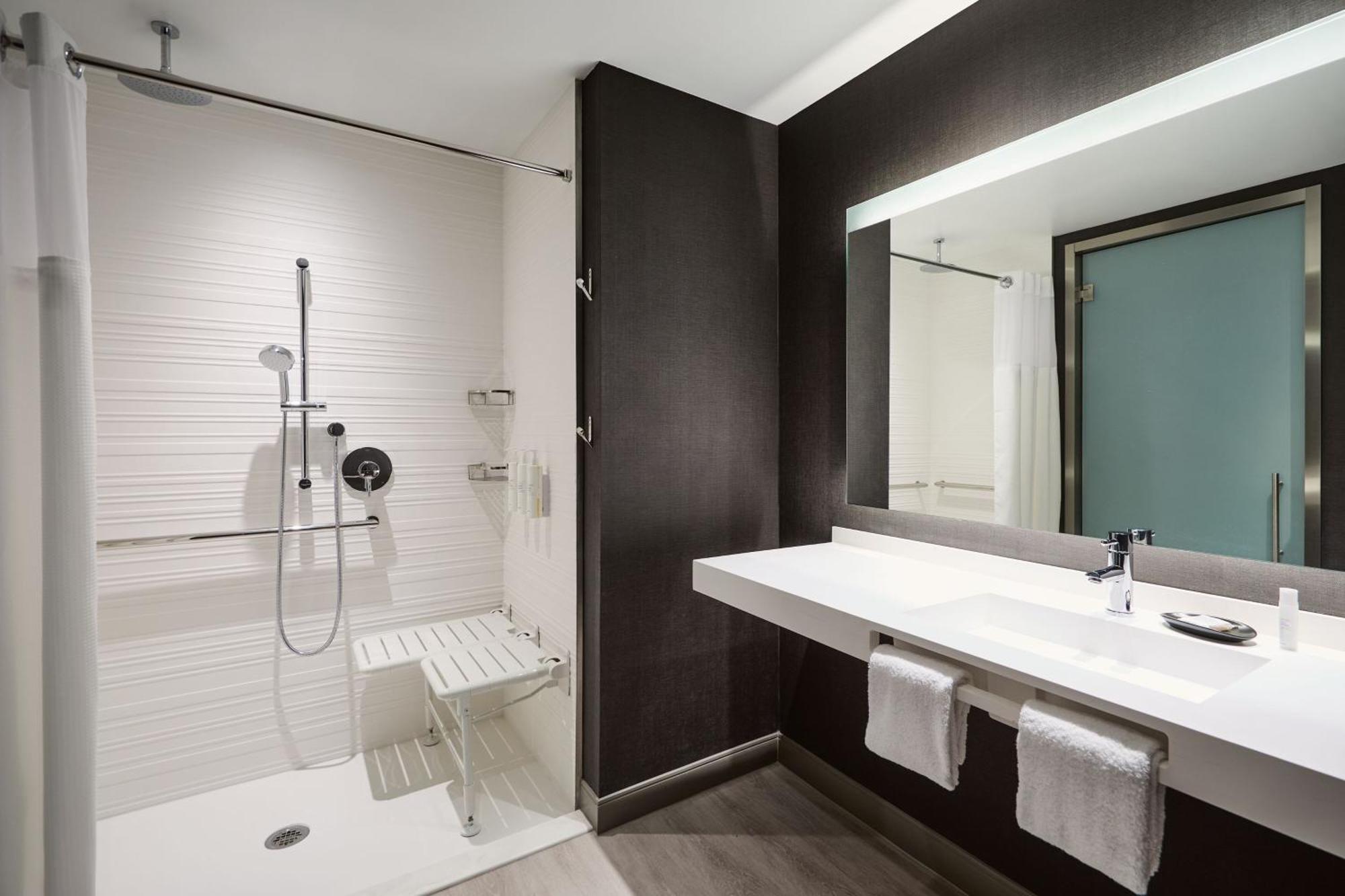 Ac Hotel By Marriott Kansas City Downtown Buitenkant foto